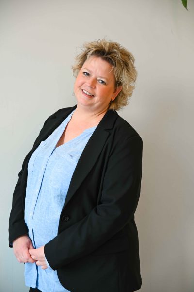 WEBFORMAAT Mirella Loch